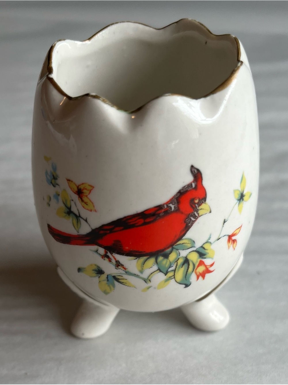 Vintage 3 Foot Porcelain Egg Cup Vase Cardinal Design 3x2”